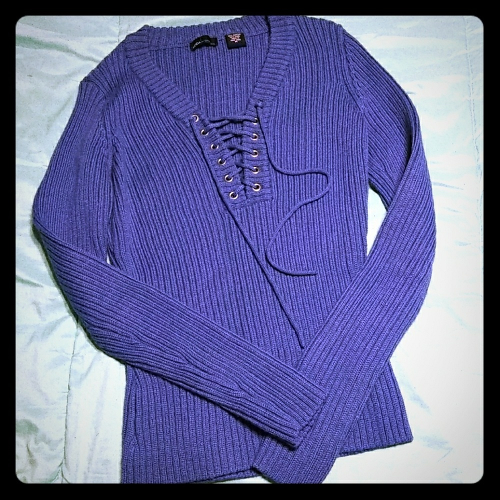 Beautiful Blue Long Sleeve Sweater